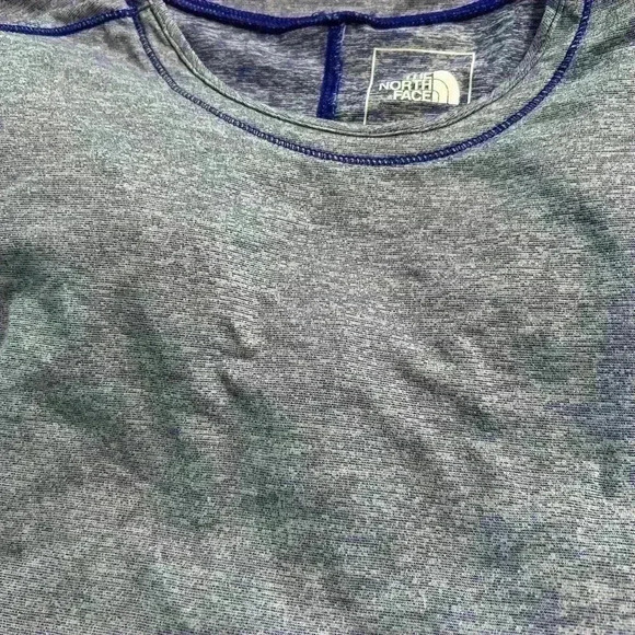 Women’s Northface dawn dream short sleeve t-shirt size L - Picture 3 of 3